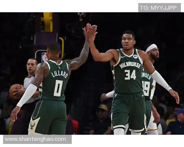 雄鹿再胜老鹰,保持全胜纪录:从逆境中崛起,迈向冠军之路